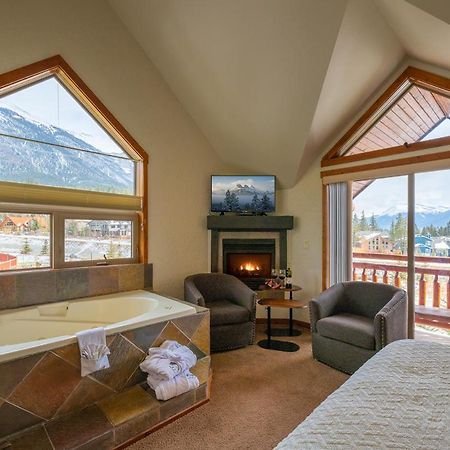 A Bear And Bison Country Inn Canmore Luaran gambar