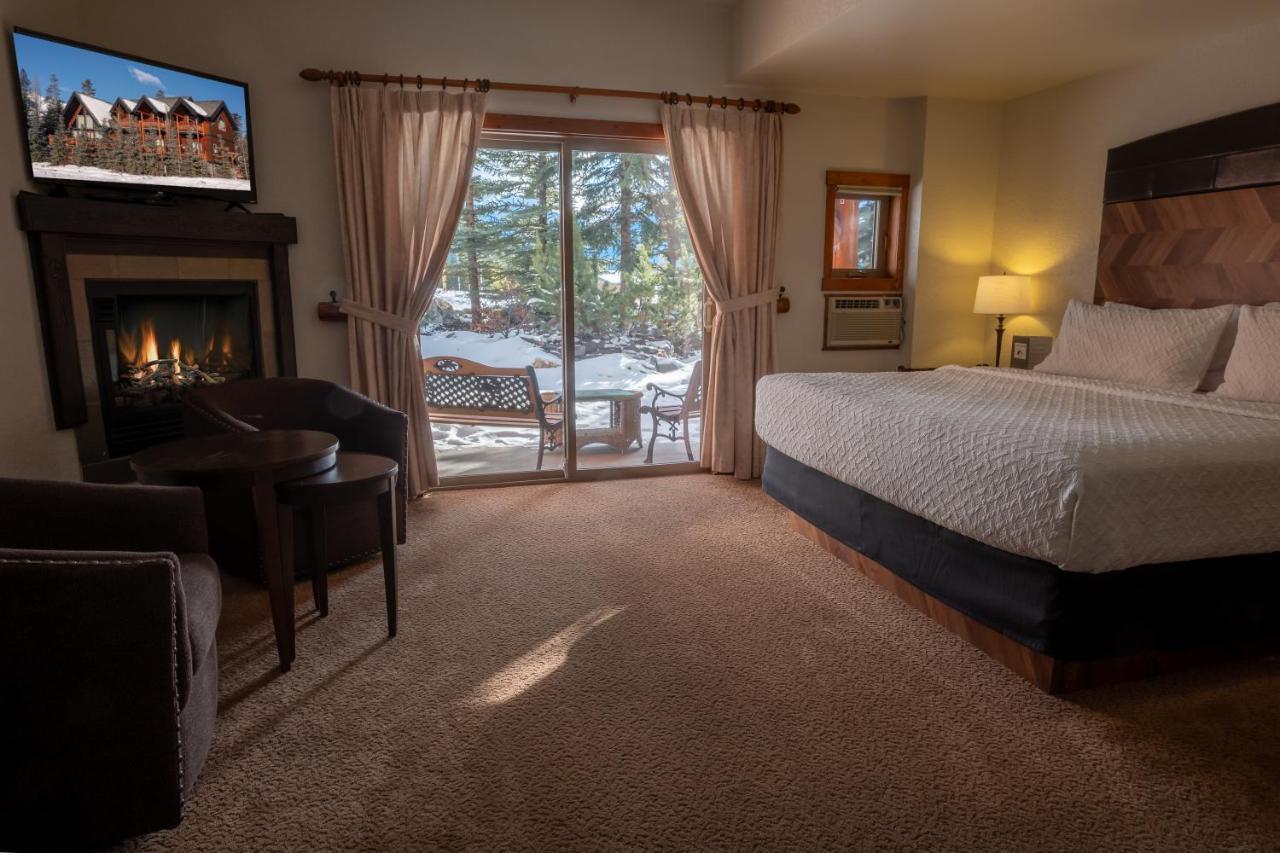 A Bear And Bison Country Inn Canmore Luaran gambar