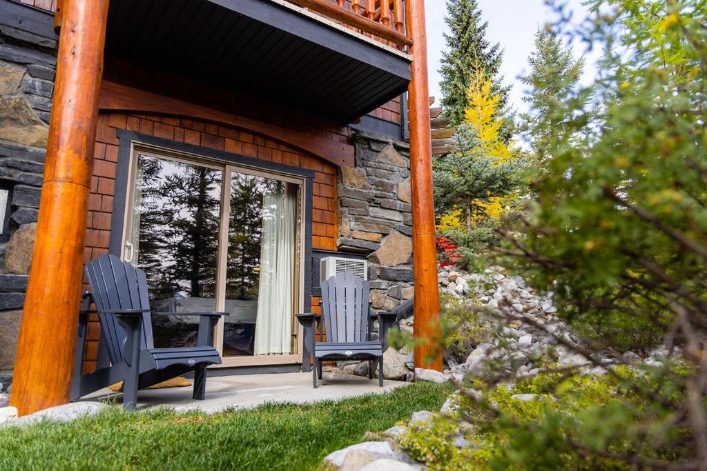 A Bear And Bison Country Inn Canmore Luaran gambar