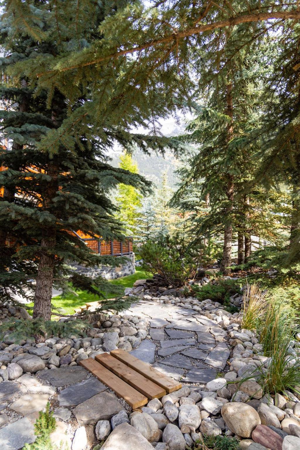 A Bear And Bison Country Inn Canmore Luaran gambar