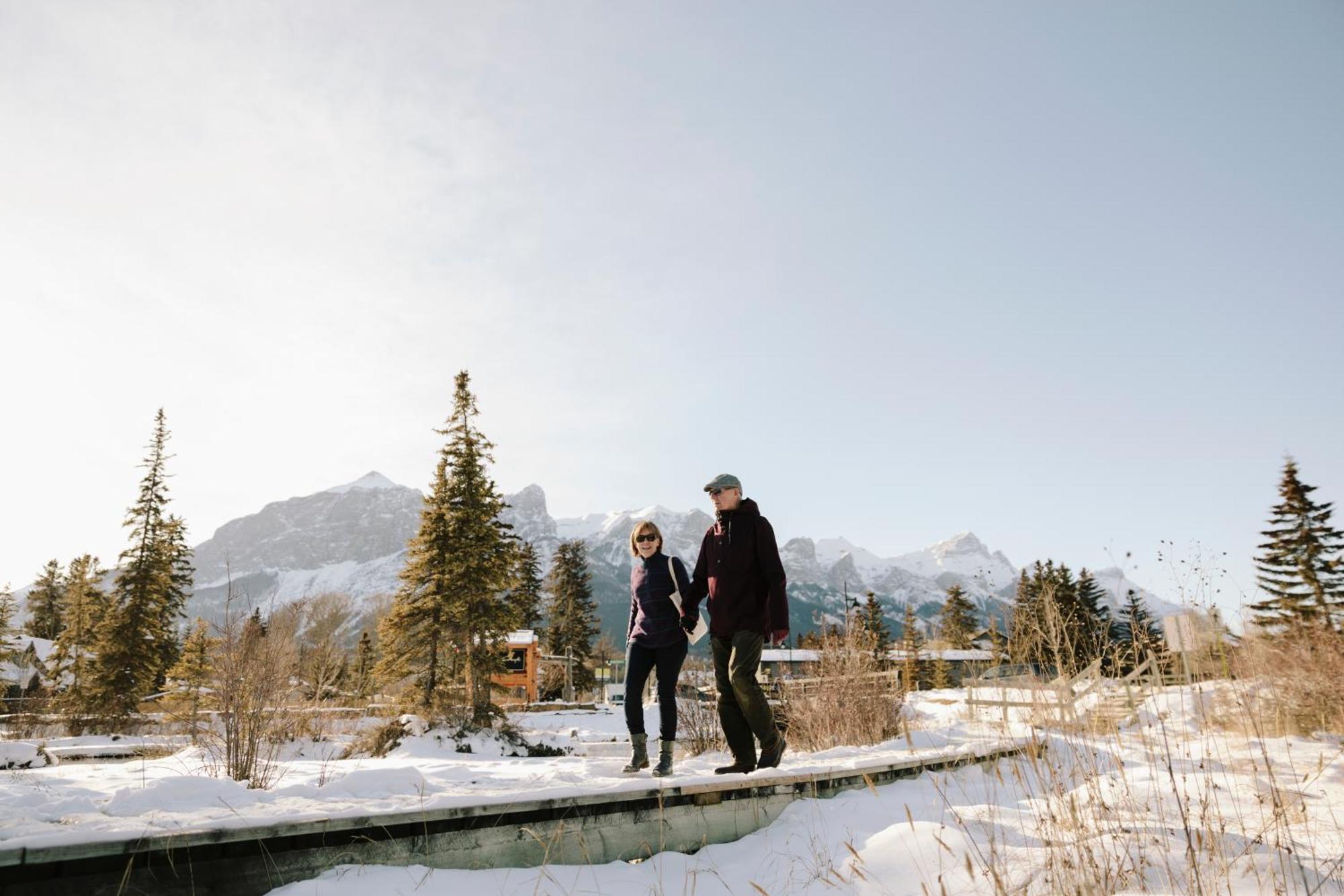 A Bear And Bison Country Inn Canmore Luaran gambar
